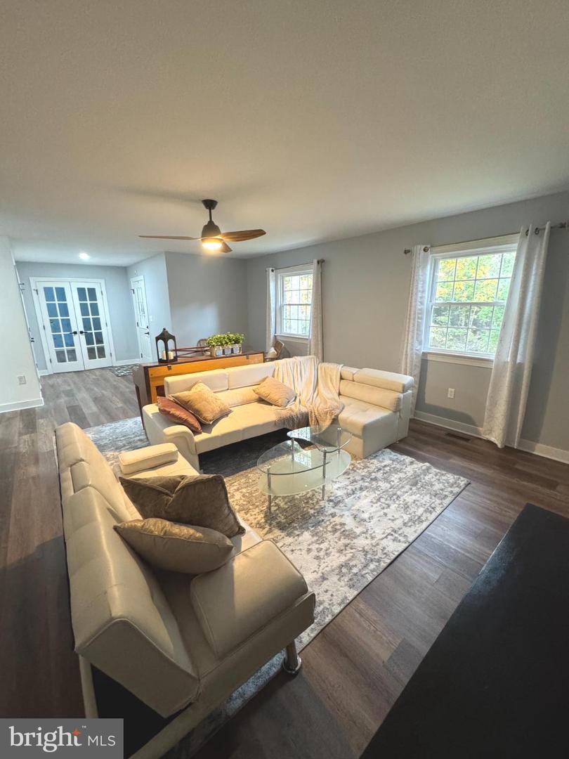 9901 GLASS RD, NORTH CHESTERFIELD, Virginia 23236, 4 Bedrooms Bedrooms, 12 Rooms Rooms,2 BathroomsBathrooms,Residential,For sale,9901 GLASS RD,VACF2001302 MLS # VACF2001302 9901 GLASS RD, NORTH CHESTERFIELD, Virginia 23236, 4 Bedrooms Bedrooms, 12 Rooms Rooms,2 BathroomsBathrooms,Residential,For sale,9901 GLASS RD,VACF2001302 MLS # VACF2001302