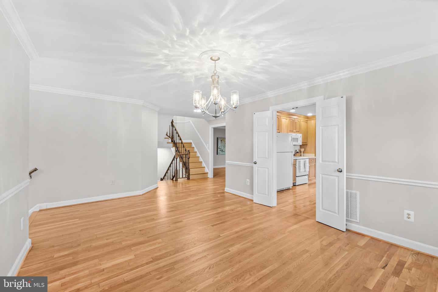 6260 CHAUCER LN, ALEXANDRIA, Virginia 22304, 4 Bedrooms Bedrooms, ,3 BathroomsBathrooms,Residential,For sale,6260 CHAUCER LN,VAFX2278046 MLS # VAFX2278046 6260 CHAUCER LN, ALEXANDRIA, Virginia 22304, 4 Bedrooms Bedrooms, ,3 BathroomsBathrooms,Residential,For sale,6260 CHAUCER LN,VAFX2278046 MLS # VAFX2278046