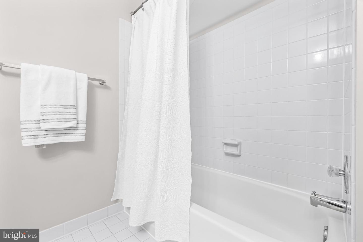 6260 CHAUCER LN, ALEXANDRIA, Virginia 22304, 4 Bedrooms Bedrooms, ,3 BathroomsBathrooms,Residential,For sale,6260 CHAUCER LN,VAFX2278046 MLS # VAFX2278046 6260 CHAUCER LN, ALEXANDRIA, Virginia 22304, 4 Bedrooms Bedrooms, ,3 BathroomsBathrooms,Residential,For sale,6260 CHAUCER LN,VAFX2278046 MLS # VAFX2278046