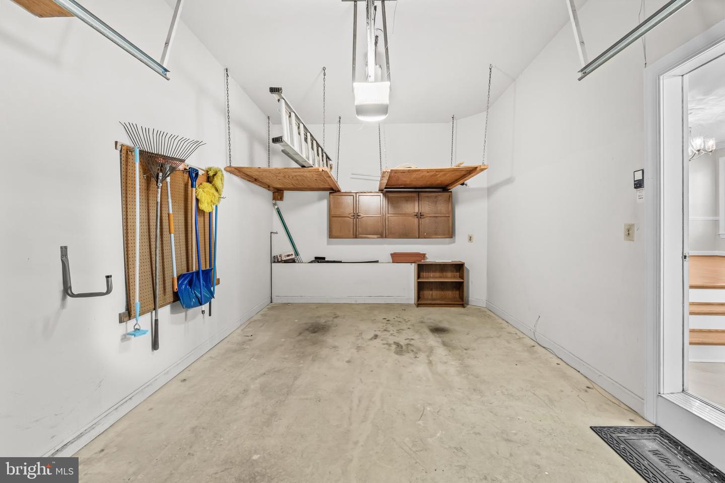 6260 CHAUCER LN, ALEXANDRIA, Virginia 22304, 4 Bedrooms Bedrooms, ,3 BathroomsBathrooms,Residential,For sale,6260 CHAUCER LN,VAFX2278046 MLS # VAFX2278046 6260 CHAUCER LN, ALEXANDRIA, Virginia 22304, 4 Bedrooms Bedrooms, ,3 BathroomsBathrooms,Residential,For sale,6260 CHAUCER LN,VAFX2278046 MLS # VAFX2278046