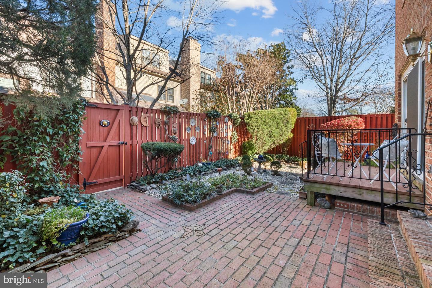 6260 CHAUCER LN, ALEXANDRIA, Virginia 22304, 4 Bedrooms Bedrooms, ,3 BathroomsBathrooms,Residential,For sale,6260 CHAUCER LN,VAFX2278046 MLS # VAFX2278046 6260 CHAUCER LN, ALEXANDRIA, Virginia 22304, 4 Bedrooms Bedrooms, ,3 BathroomsBathrooms,Residential,For sale,6260 CHAUCER LN,VAFX2278046 MLS # VAFX2278046