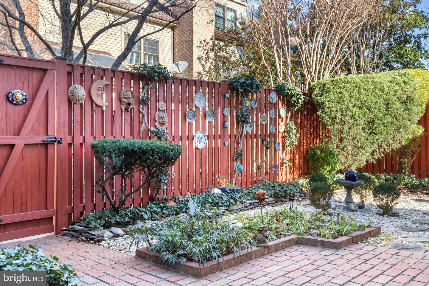 6260 CHAUCER LN, ALEXANDRIA, Virginia 22304, 4 Bedrooms Bedrooms, ,3 BathroomsBathrooms,Residential,For sale,6260 CHAUCER LN,VAFX2278046 MLS # VAFX2278046 6260 CHAUCER LN, ALEXANDRIA, Virginia 22304, 4 Bedrooms Bedrooms, ,3 BathroomsBathrooms,Residential,For sale,6260 CHAUCER LN,VAFX2278046 MLS # VAFX2278046