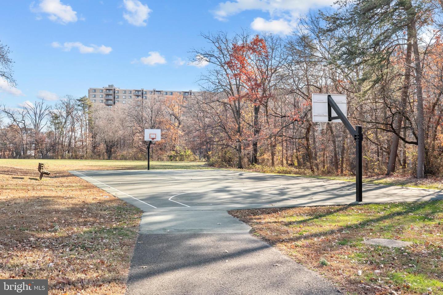 6260 CHAUCER LN, ALEXANDRIA, Virginia 22304, 4 Bedrooms Bedrooms, ,3 BathroomsBathrooms,Residential,For sale,6260 CHAUCER LN,VAFX2278046 MLS # VAFX2278046 6260 CHAUCER LN, ALEXANDRIA, Virginia 22304, 4 Bedrooms Bedrooms, ,3 BathroomsBathrooms,Residential,For sale,6260 CHAUCER LN,VAFX2278046 MLS # VAFX2278046