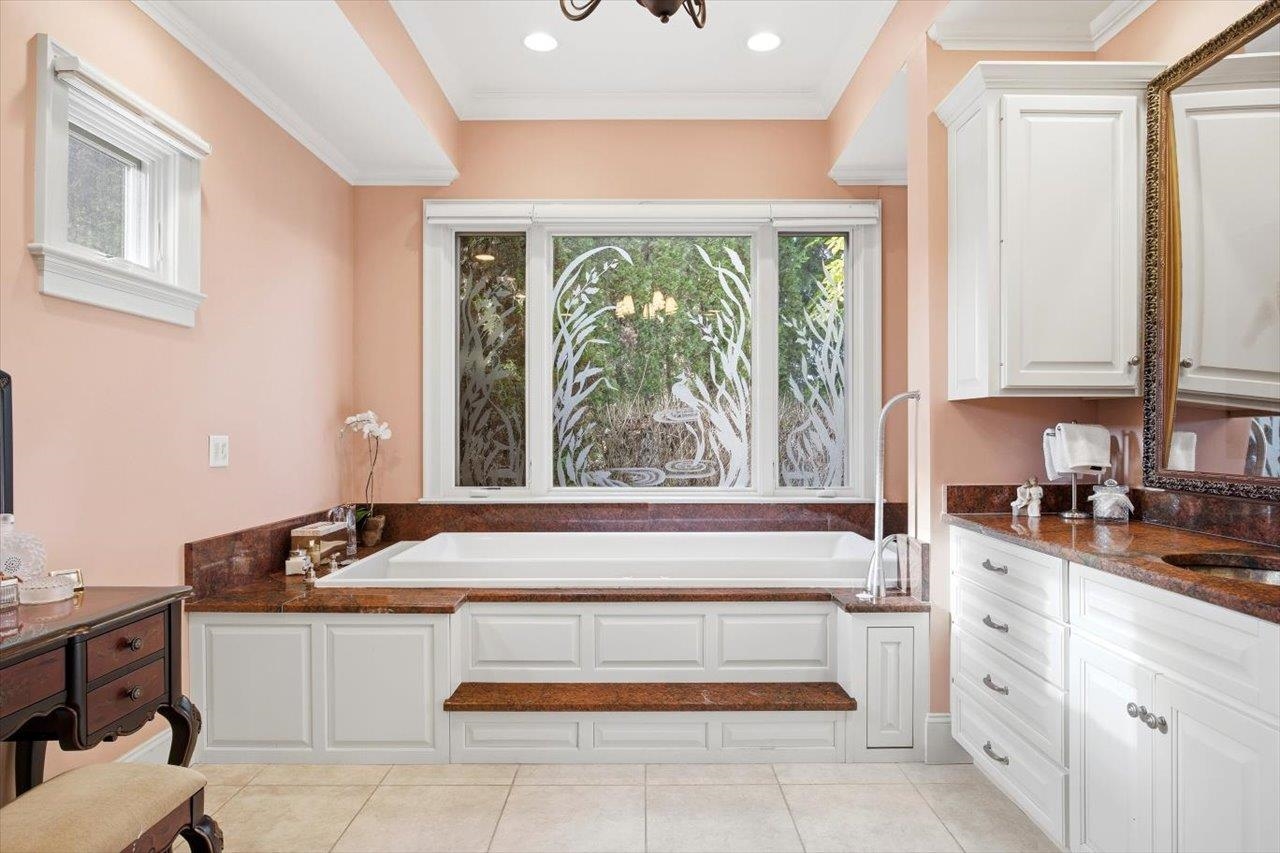 2223 AIRPORT RD, BRIDGEWATER, Virginia 22812, 5 Bedrooms Bedrooms, ,5 BathroomsBathrooms,Residential,2223 AIRPORT RD,671275 MLS # 671275