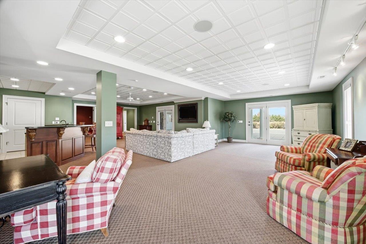 2223 AIRPORT RD, BRIDGEWATER, Virginia 22812, 5 Bedrooms Bedrooms, ,5 BathroomsBathrooms,Residential,2223 AIRPORT RD,671275 MLS # 671275