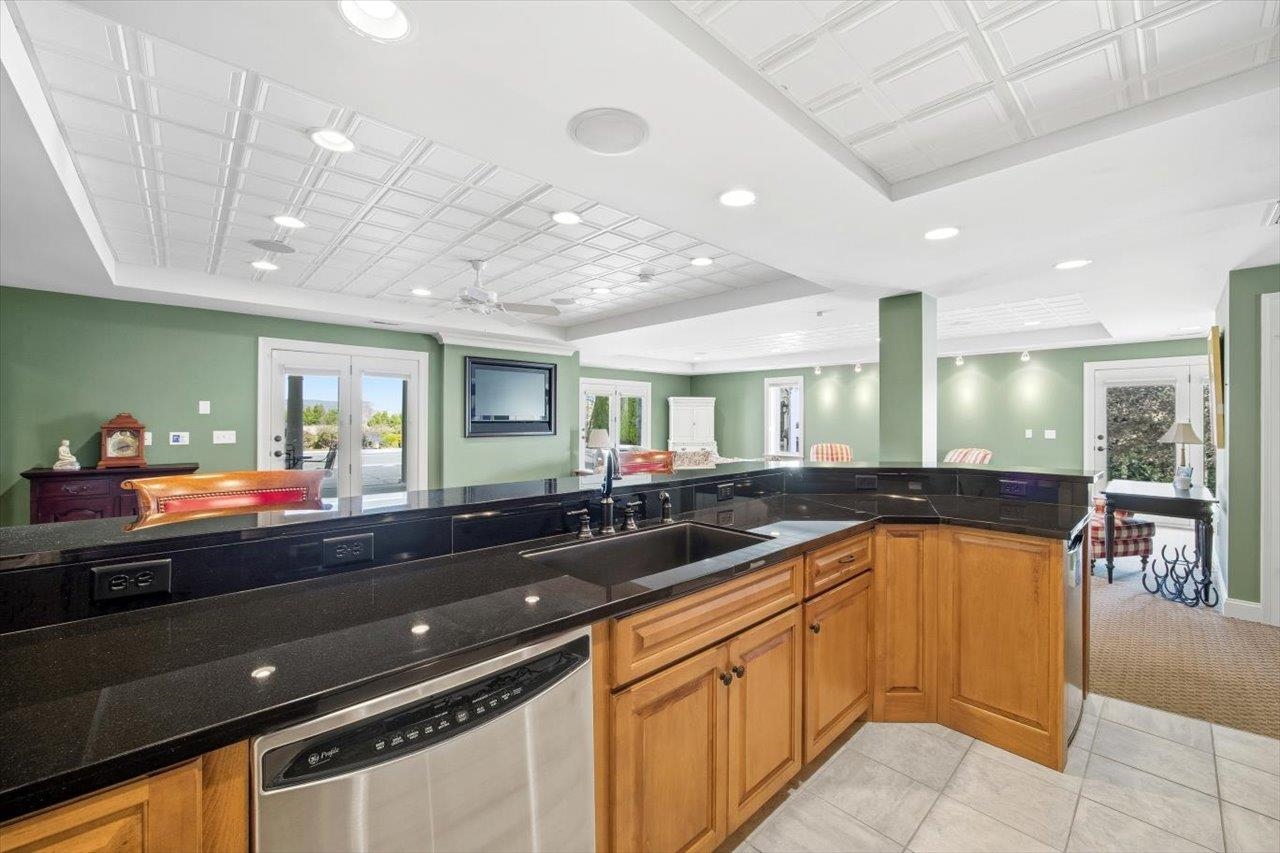 2223 AIRPORT RD, BRIDGEWATER, Virginia 22812, 5 Bedrooms Bedrooms, ,5 BathroomsBathrooms,Residential,2223 AIRPORT RD,671275 MLS # 671275