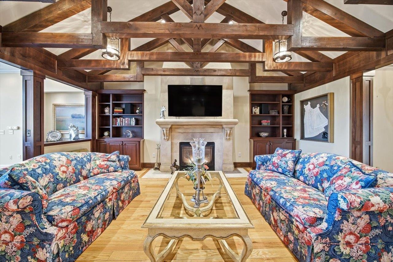 2223 AIRPORT RD, BRIDGEWATER, Virginia 22812, 5 Bedrooms Bedrooms, ,5 BathroomsBathrooms,Residential,2223 AIRPORT RD,671275 MLS # 671275