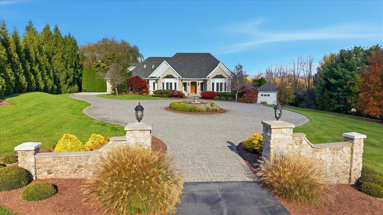 2223 AIRPORT RD, BRIDGEWATER, Virginia 22812, 5 Bedrooms Bedrooms, ,5 BathroomsBathrooms,Residential,2223 AIRPORT RD,671275 MLS # 671275