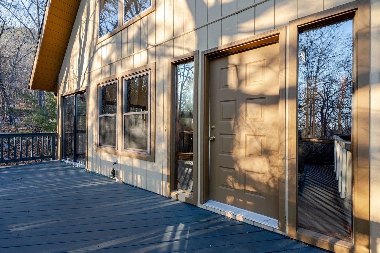 240 CONGERS LN, MCGAHEYSVILLE, Virginia 22840, 2 Bedrooms Bedrooms, ,2 BathroomsBathrooms,Residential,Nature-Loving Cozy Bungalow,240 CONGERS LN,672215 MLS # 672215