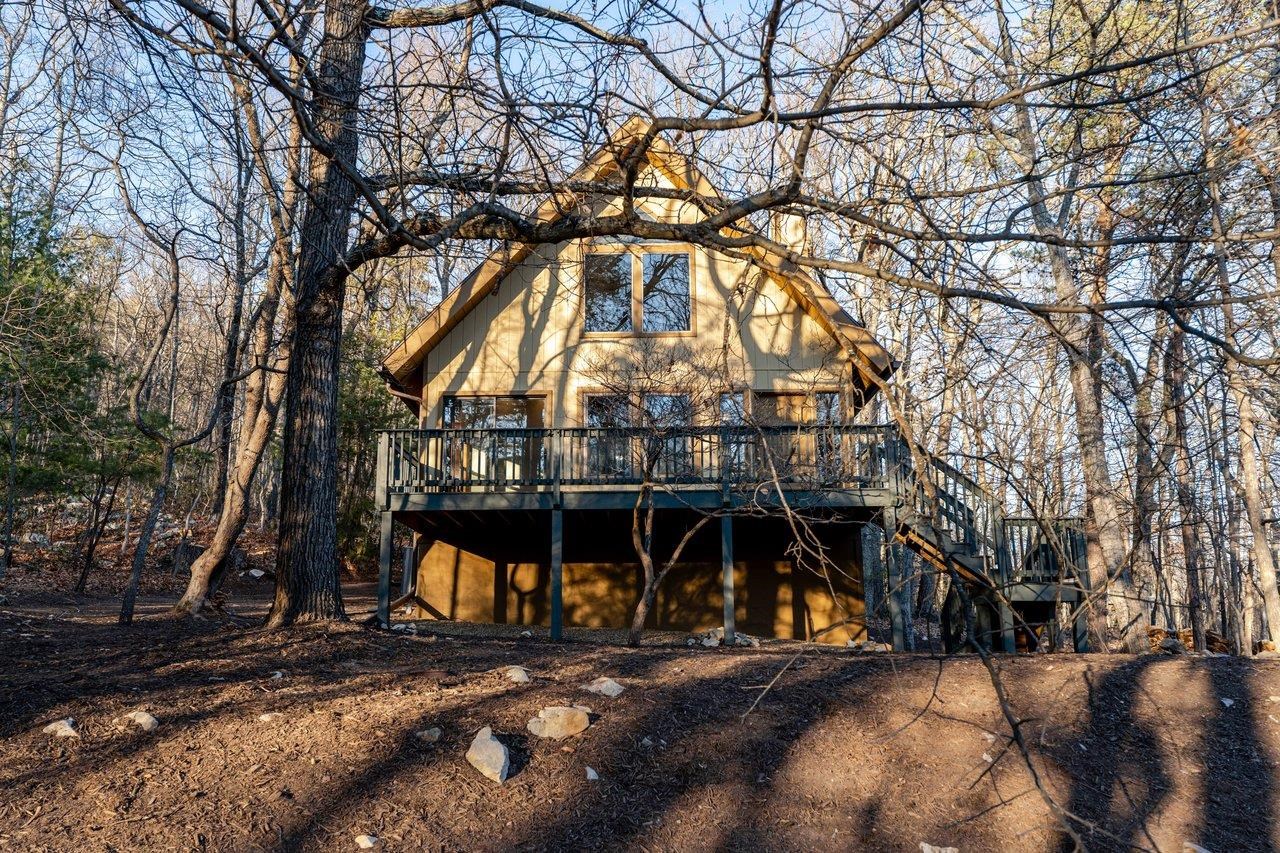 240 CONGERS LN, MCGAHEYSVILLE, Virginia 22840, 2 Bedrooms Bedrooms, ,2 BathroomsBathrooms,Residential,Nature-Loving Cozy Bungalow,240 CONGERS LN,672215 MLS # 672215