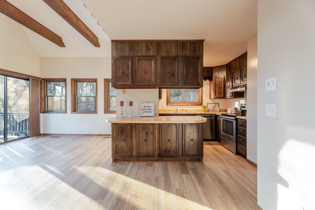 240 CONGERS LN, MCGAHEYSVILLE, Virginia 22840, 2 Bedrooms Bedrooms, ,2 BathroomsBathrooms,Residential,Nature-Loving Cozy Bungalow,240 CONGERS LN,672215 MLS # 672215