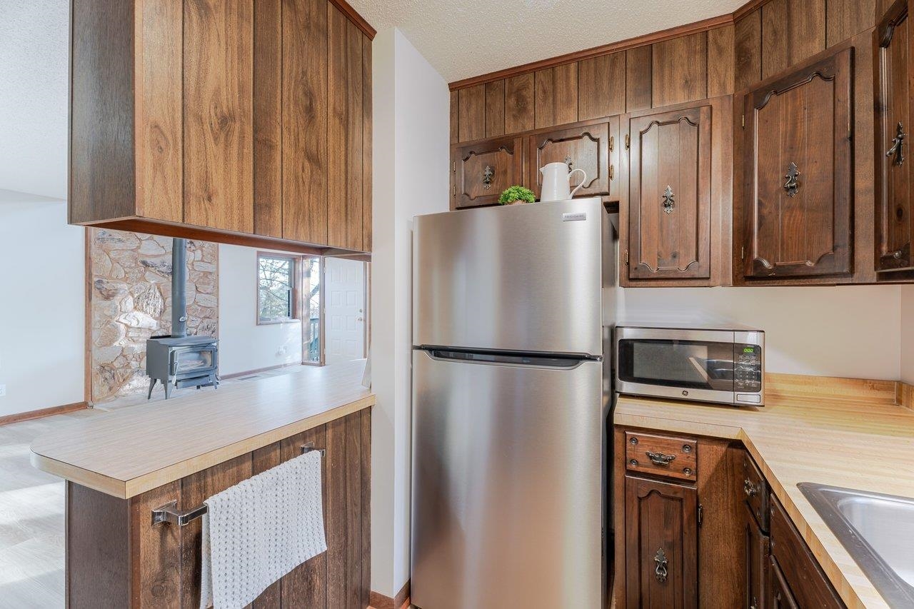 240 CONGERS LN, MCGAHEYSVILLE, Virginia 22840, 2 Bedrooms Bedrooms, ,2 BathroomsBathrooms,Residential,Nature-Loving Cozy Bungalow,240 CONGERS LN,672215 MLS # 672215