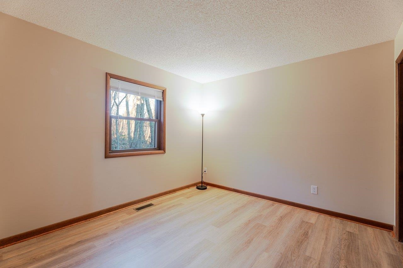 240 CONGERS LN, MCGAHEYSVILLE, Virginia 22840, 2 Bedrooms Bedrooms, ,2 BathroomsBathrooms,Residential,Nature-Loving Cozy Bungalow,240 CONGERS LN,672215 MLS # 672215