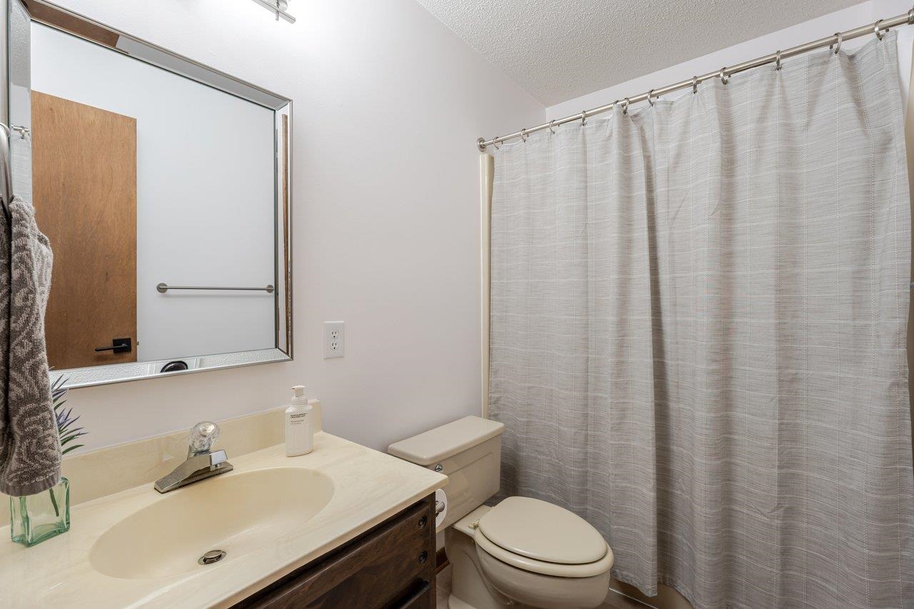 240 CONGERS LN, MCGAHEYSVILLE, Virginia 22840, 2 Bedrooms Bedrooms, ,2 BathroomsBathrooms,Residential,Nature-Loving Cozy Bungalow,240 CONGERS LN,672215 MLS # 672215