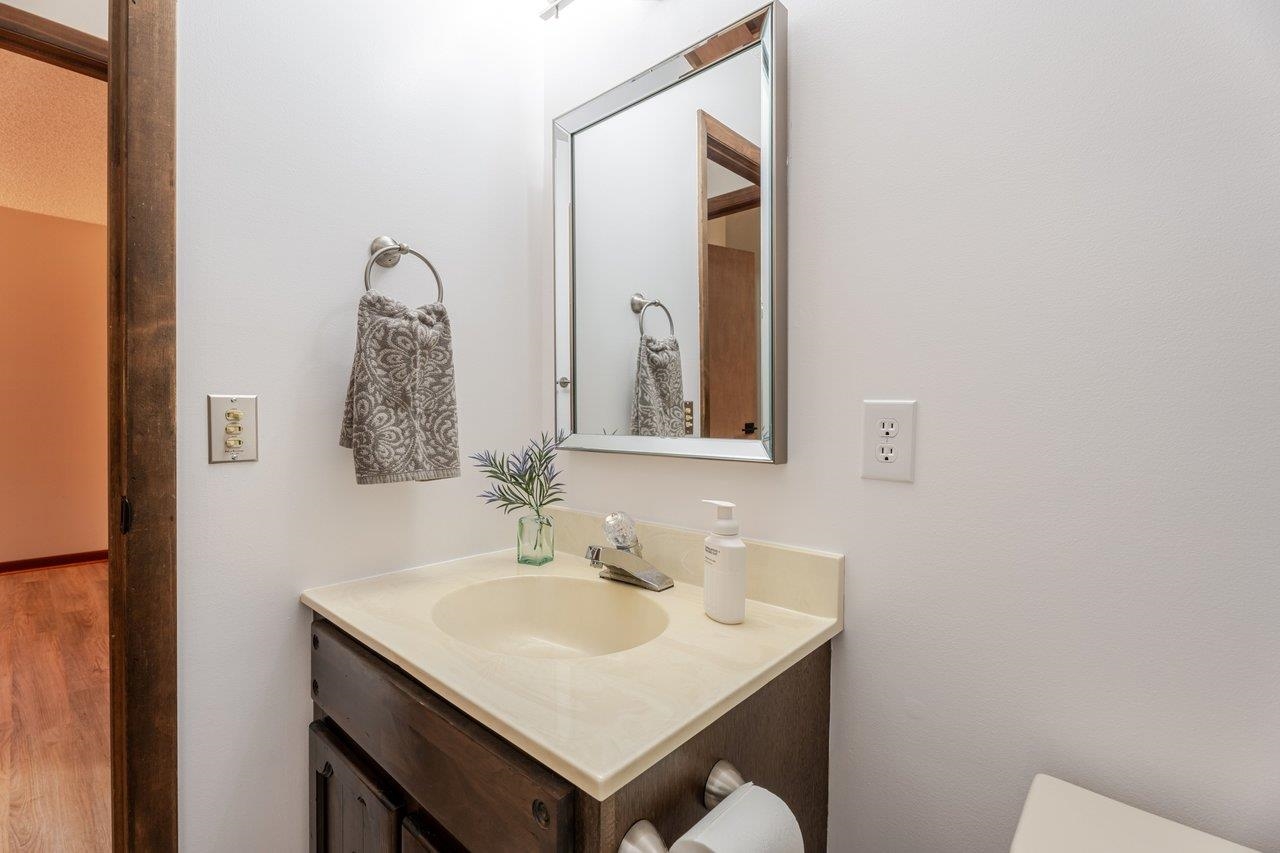 240 CONGERS LN, MCGAHEYSVILLE, Virginia 22840, 2 Bedrooms Bedrooms, ,2 BathroomsBathrooms,Residential,Nature-Loving Cozy Bungalow,240 CONGERS LN,672215 MLS # 672215