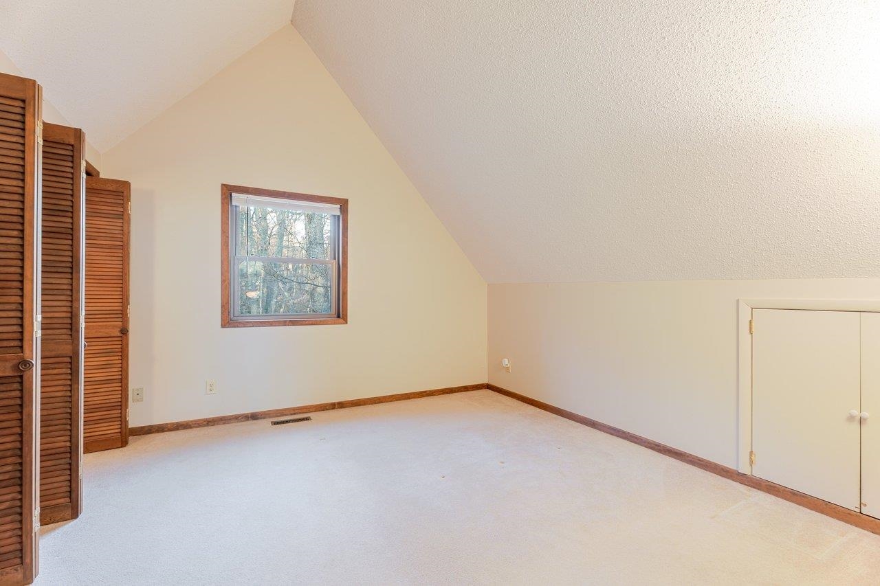 240 CONGERS LN, MCGAHEYSVILLE, Virginia 22840, 2 Bedrooms Bedrooms, ,2 BathroomsBathrooms,Residential,Nature-Loving Cozy Bungalow,240 CONGERS LN,672215 MLS # 672215