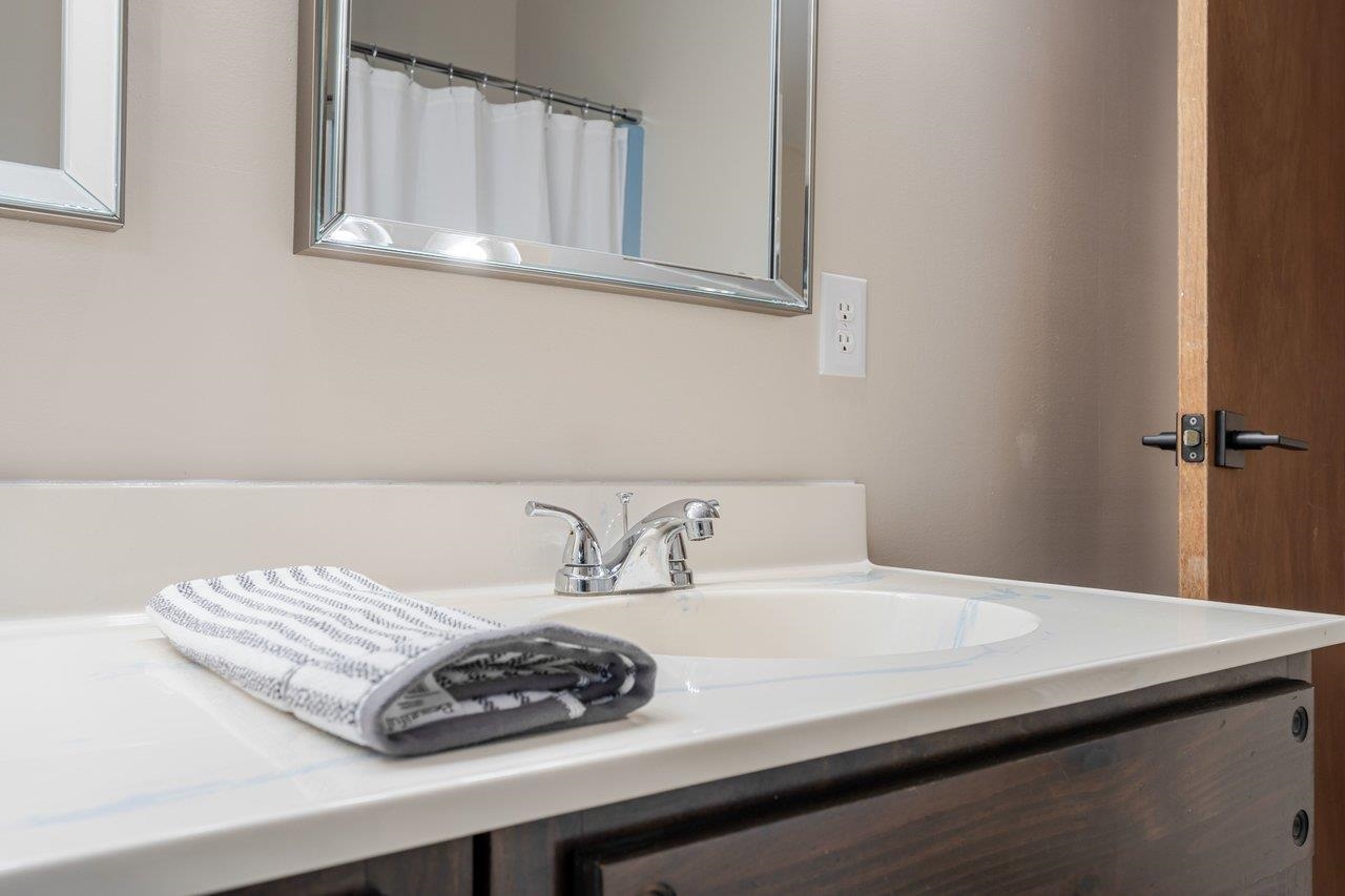 240 CONGERS LN, MCGAHEYSVILLE, Virginia 22840, 2 Bedrooms Bedrooms, ,2 BathroomsBathrooms,Residential,Nature-Loving Cozy Bungalow,240 CONGERS LN,672215 MLS # 672215