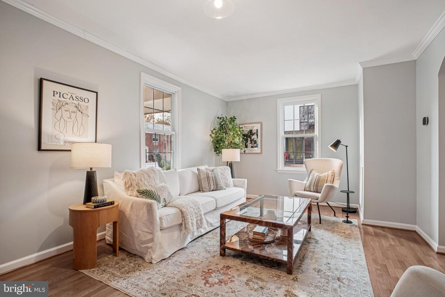 104 E GLEBE RD, ALEXANDRIA, Virginia 22305, 2 Bedrooms Bedrooms, ,1 BathroomBathrooms,Residential,For sale,104 E GLEBE RD,VAAX2051932 MLS # VAAX2051932