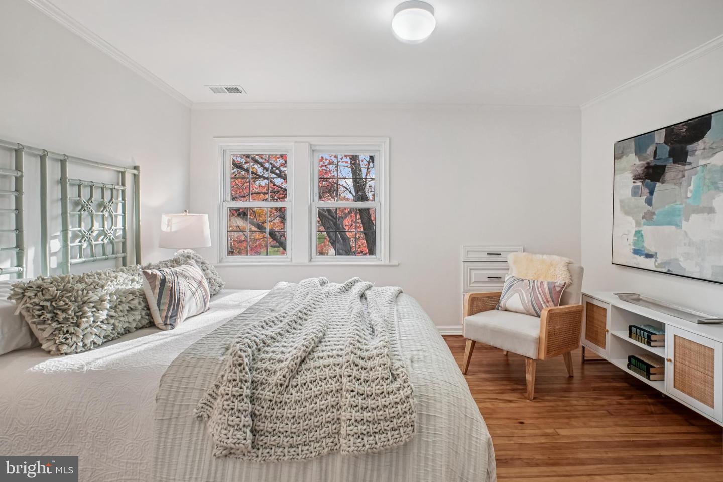 104 E GLEBE RD, ALEXANDRIA, Virginia 22305, 2 Bedrooms Bedrooms, ,1 BathroomBathrooms,Residential,For sale,104 E GLEBE RD,VAAX2051932 MLS # VAAX2051932