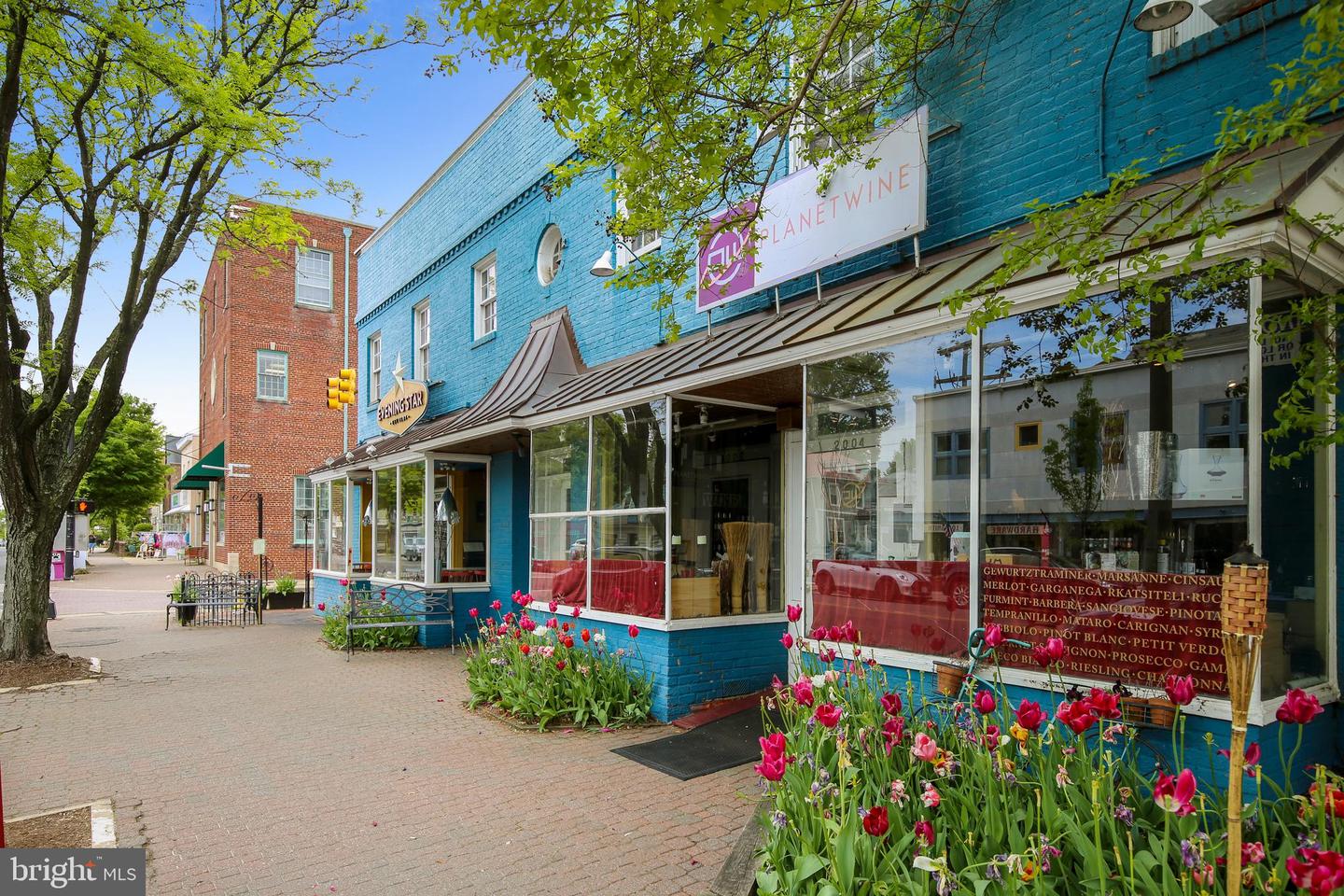 104 E GLEBE RD, ALEXANDRIA, Virginia 22305, 2 Bedrooms Bedrooms, ,1 BathroomBathrooms,Residential,For sale,104 E GLEBE RD,VAAX2051932 MLS # VAAX2051932