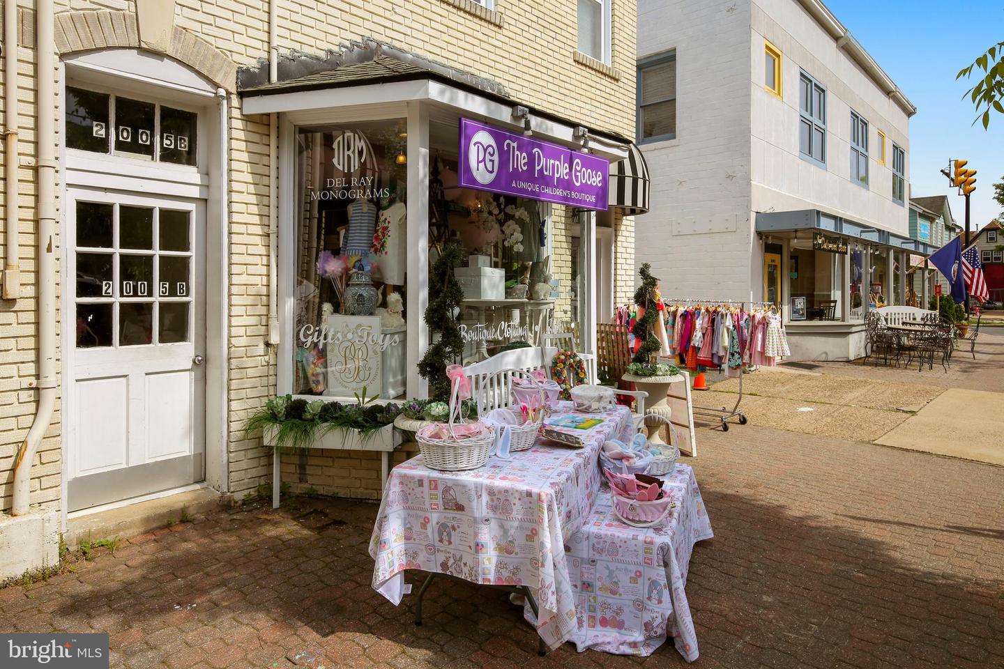 104 E GLEBE RD, ALEXANDRIA, Virginia 22305, 2 Bedrooms Bedrooms, ,1 BathroomBathrooms,Residential,For sale,104 E GLEBE RD,VAAX2051932 MLS # VAAX2051932