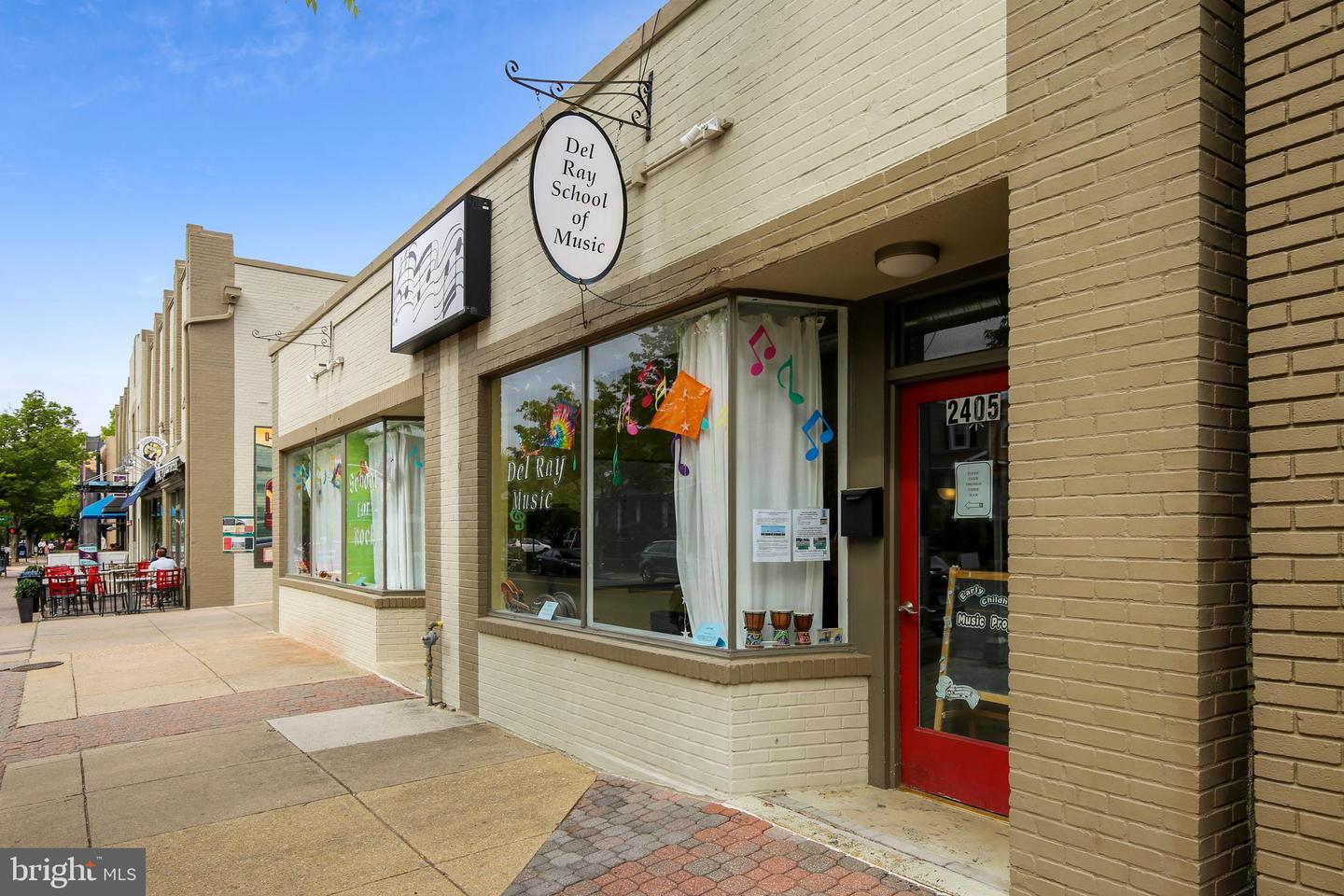 104 E GLEBE RD, ALEXANDRIA, Virginia 22305, 2 Bedrooms Bedrooms, ,1 BathroomBathrooms,Residential,For sale,104 E GLEBE RD,VAAX2051932 MLS # VAAX2051932