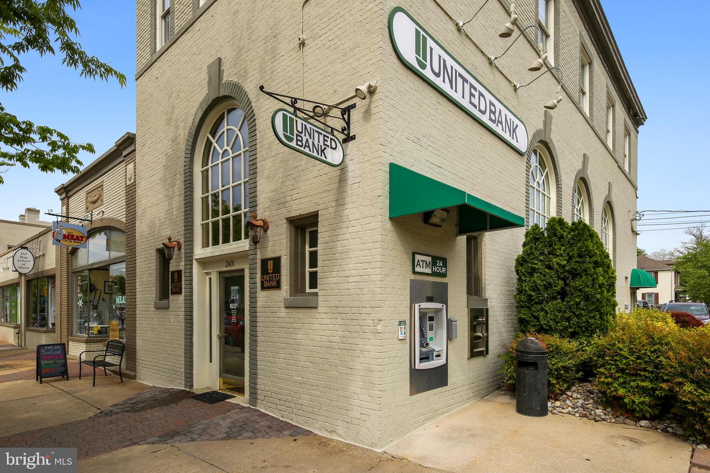 104 E GLEBE RD, ALEXANDRIA, Virginia 22305, 2 Bedrooms Bedrooms, ,1 BathroomBathrooms,Residential,For sale,104 E GLEBE RD,VAAX2051932 MLS # VAAX2051932