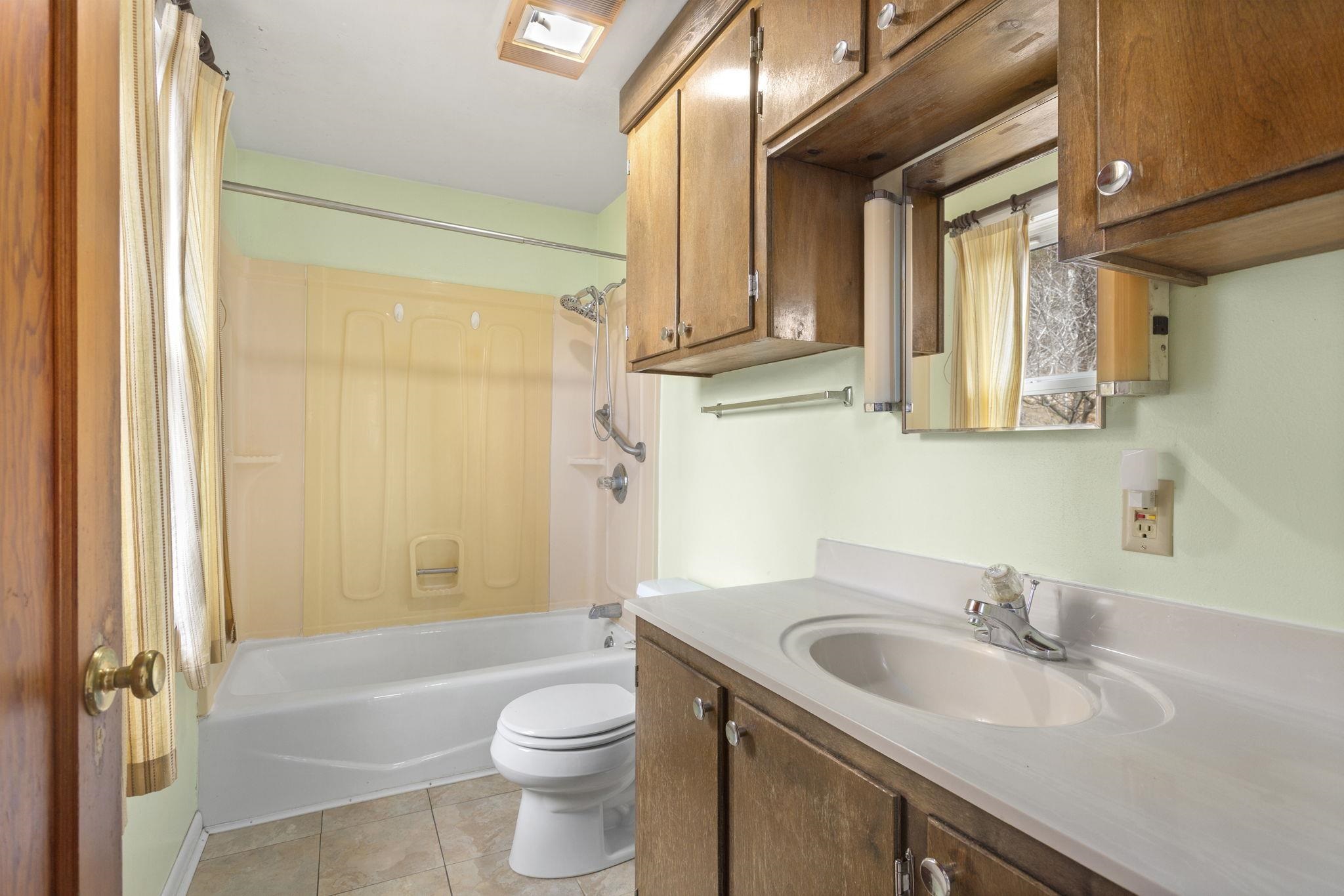 157 BUFFALO GAP HWY, CHURCHVILLE, Virginia 24421, 3 Bedrooms Bedrooms, ,1 BathroomBathrooms,Residential,157 BUFFALO GAP HWY,672222 MLS # 672222