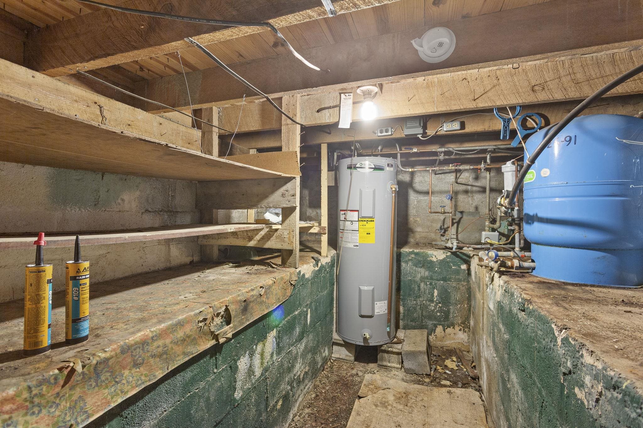 157 BUFFALO GAP HWY, CHURCHVILLE, Virginia 24421, 3 Bedrooms Bedrooms, ,1 BathroomBathrooms,Residential,157 BUFFALO GAP HWY,672222 MLS # 672222