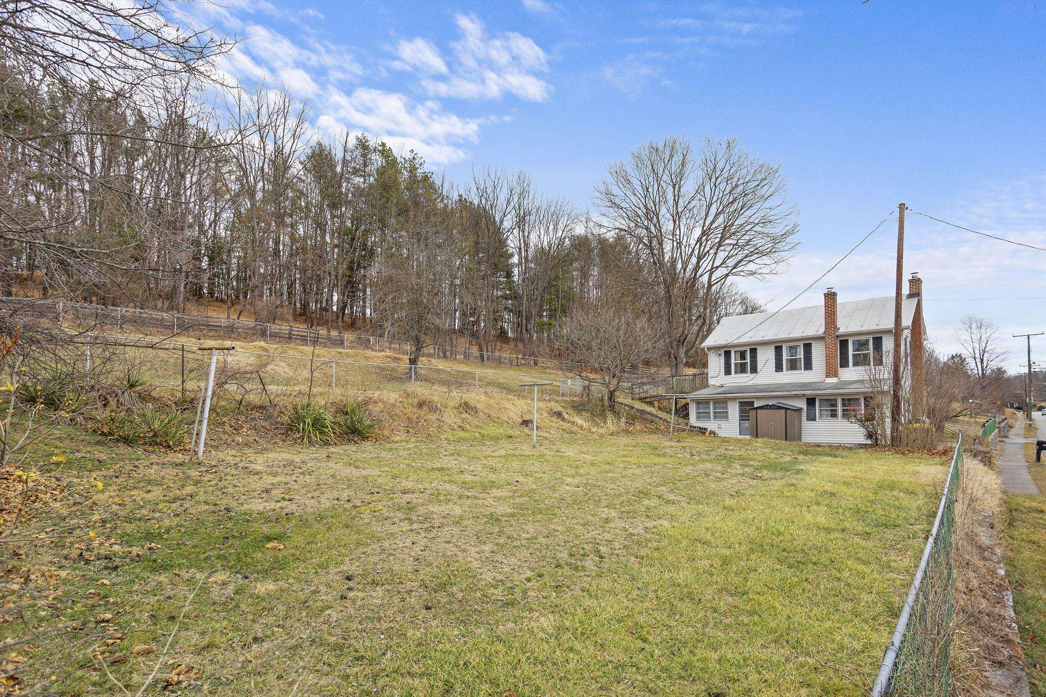 157 BUFFALO GAP HWY, CHURCHVILLE, Virginia 24421, 3 Bedrooms Bedrooms, ,1 BathroomBathrooms,Residential,157 BUFFALO GAP HWY,672222 MLS # 672222