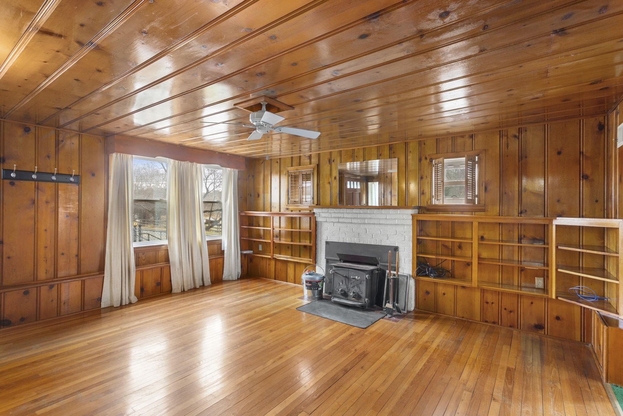 157 BUFFALO GAP HWY, CHURCHVILLE, Virginia 24421, 3 Bedrooms Bedrooms, ,1 BathroomBathrooms,Residential,157 BUFFALO GAP HWY,672222 MLS # 672222