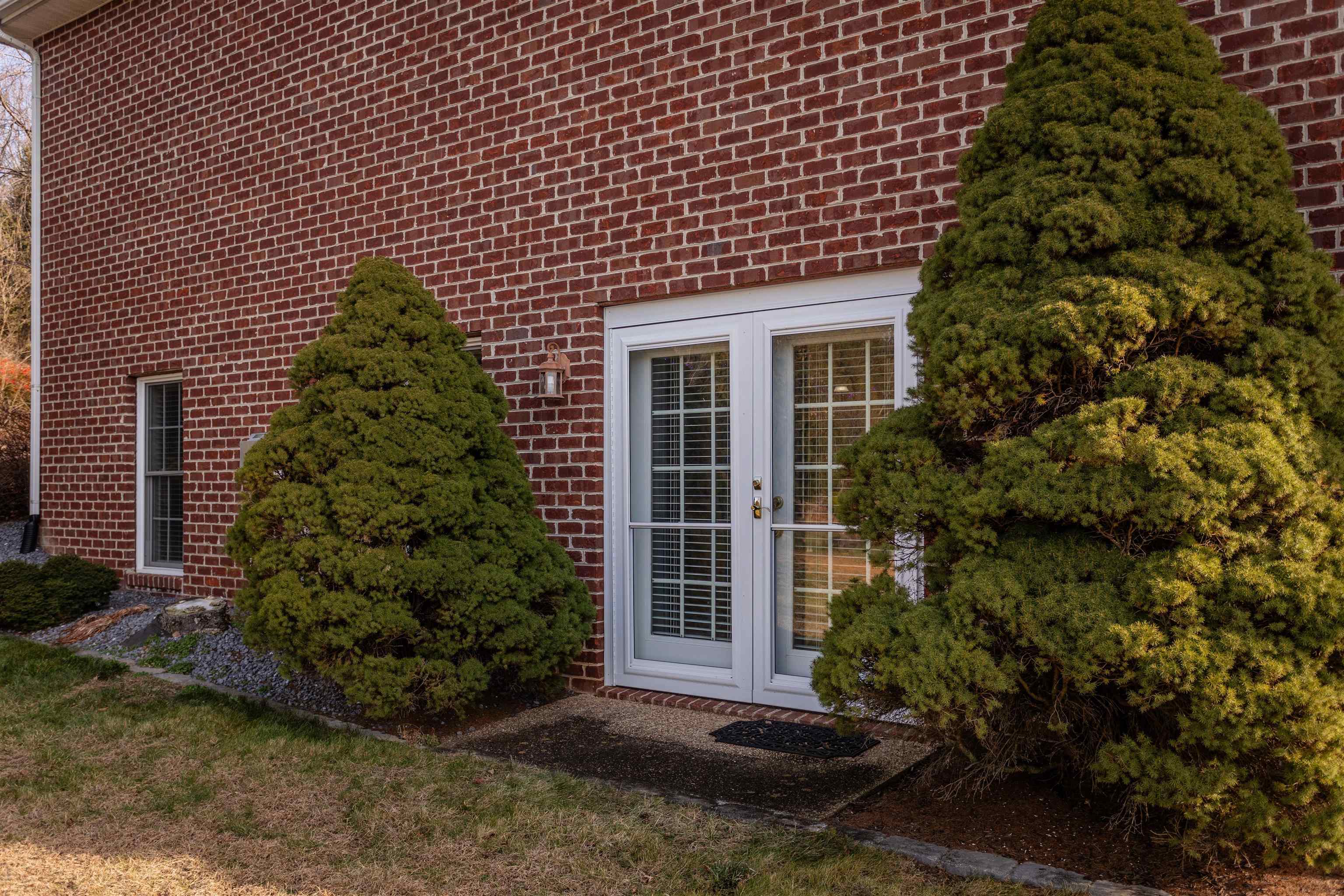 3080 BRIARWOOD CT, ROCKINGHAM, Virginia 22801, 3 Bedrooms Bedrooms, ,3 BathroomsBathrooms,Residential,3080 BRIARWOOD CT,672225 MLS # 672225 3080 BRIARWOOD CT, ROCKINGHAM, Virginia 22801, 3 Bedrooms Bedrooms, ,3 BathroomsBathrooms,Residential,3080 BRIARWOOD CT,672225 MLS # 672225