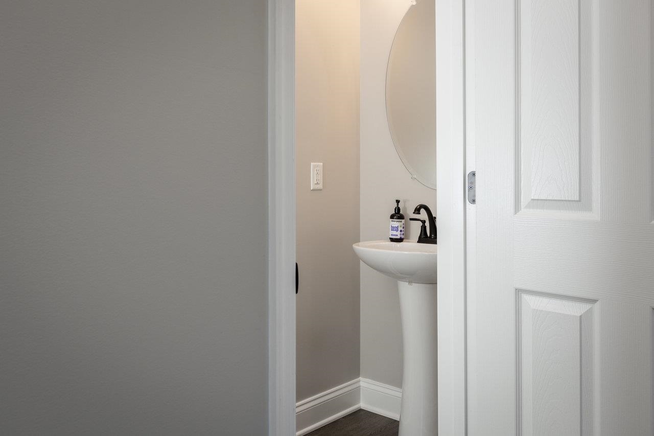 618 ZEPHYR DR, ROCKINGHAM, Virginia 22801, 3 Bedrooms Bedrooms, ,2 BathroomsBathrooms,Residential,618 ZEPHYR DR,672229 MLS # 672229