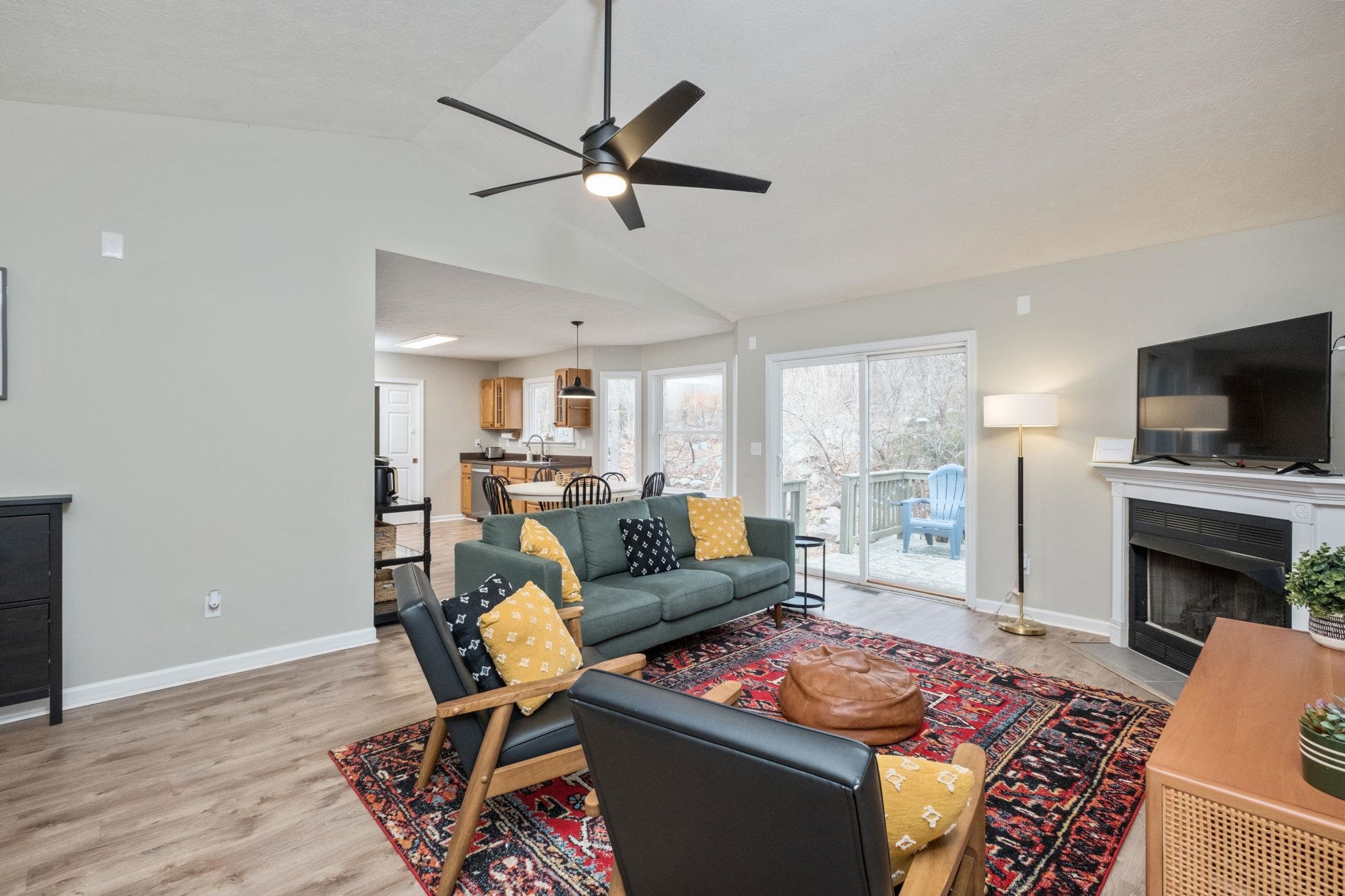 2395 HOPKINS DR, MCGAHEYSVILLE, Virginia 22840, 3 Bedrooms Bedrooms, ,2 BathroomsBathrooms,Residential,2395 HOPKINS DR,672234 MLS # 672234