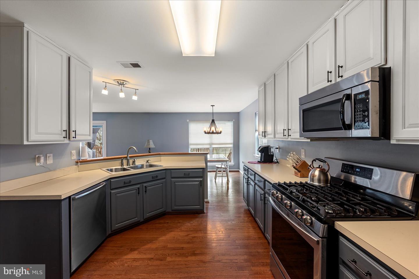 6170 OAKLAWN LN, WOODBRIDGE, Virginia 22193, 5 Bedrooms Bedrooms, ,2 BathroomsBathrooms,Residential,For sale,6170 OAKLAWN LN,VAPW2108184 MLS # VAPW2108184 6170 OAKLAWN LN, WOODBRIDGE, Virginia 22193, 5 Bedrooms Bedrooms, ,2 BathroomsBathrooms,Residential,For sale,6170 OAKLAWN LN,VAPW2108184 MLS # VAPW2108184