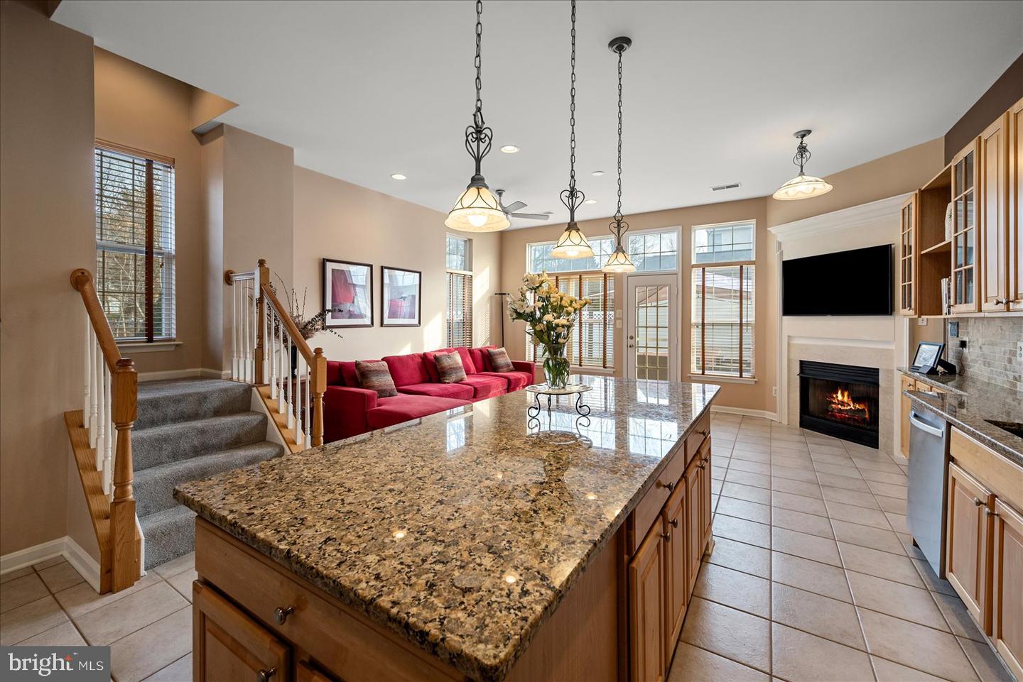 25542 DONEGAL DR, CHANTILLY, Virginia 20152, 3 Bedrooms Bedrooms, ,2 BathroomsBathrooms,Residential,For sale,25542 DONEGAL DR,VALO2111796 MLS # VALO2111796