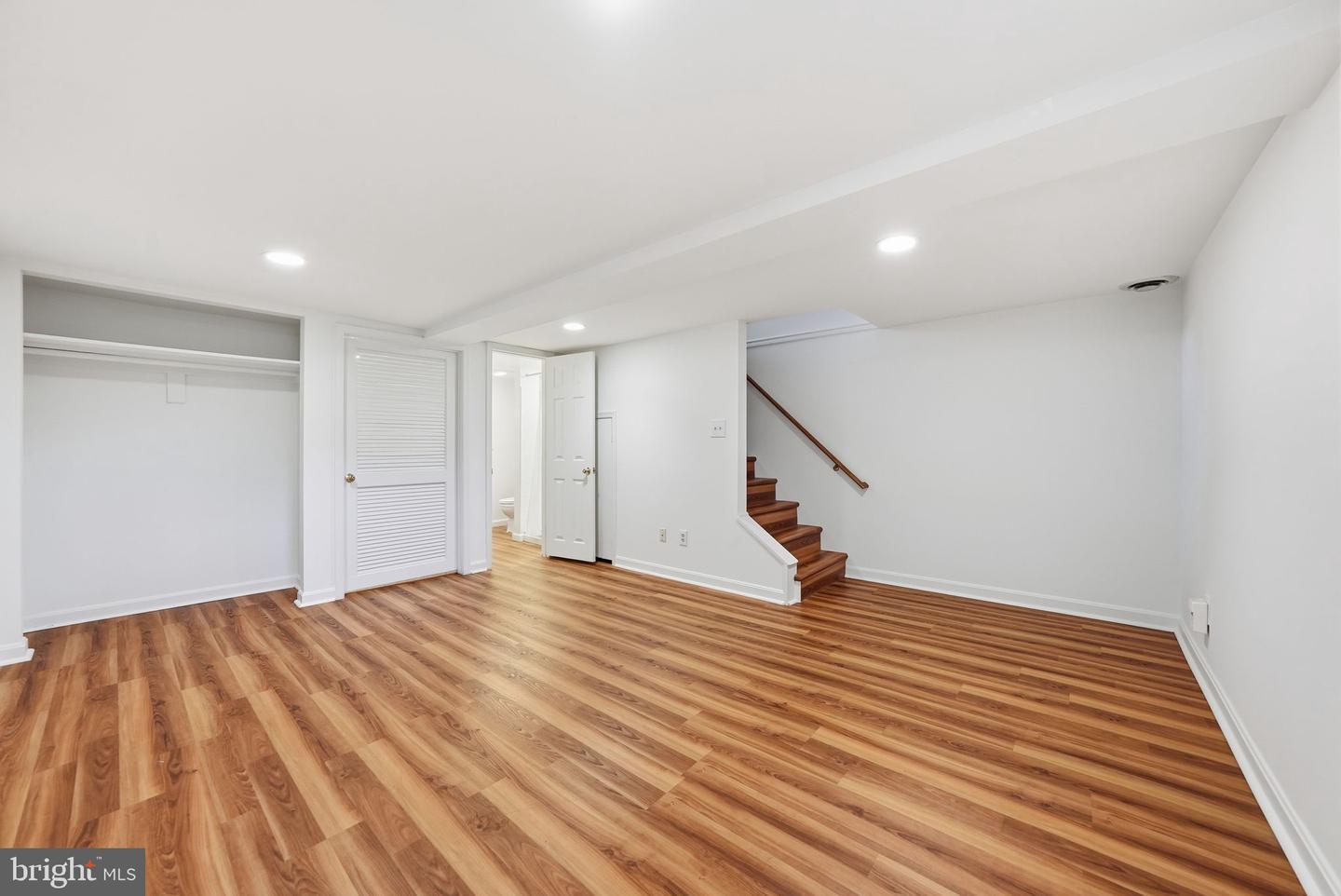 1130 COLONIAL AVE, ALEXANDRIA, Virginia 22314, 2 Bedrooms Bedrooms, ,2 BathroomsBathrooms,Residential,For sale,1130 COLONIAL AVE,VAAX2052162 MLS # VAAX2052162 1130 COLONIAL AVE, ALEXANDRIA, Virginia 22314, 2 Bedrooms Bedrooms, ,2 BathroomsBathrooms,Residential,For sale,1130 COLONIAL AVE,VAAX2052162 MLS # VAAX2052162