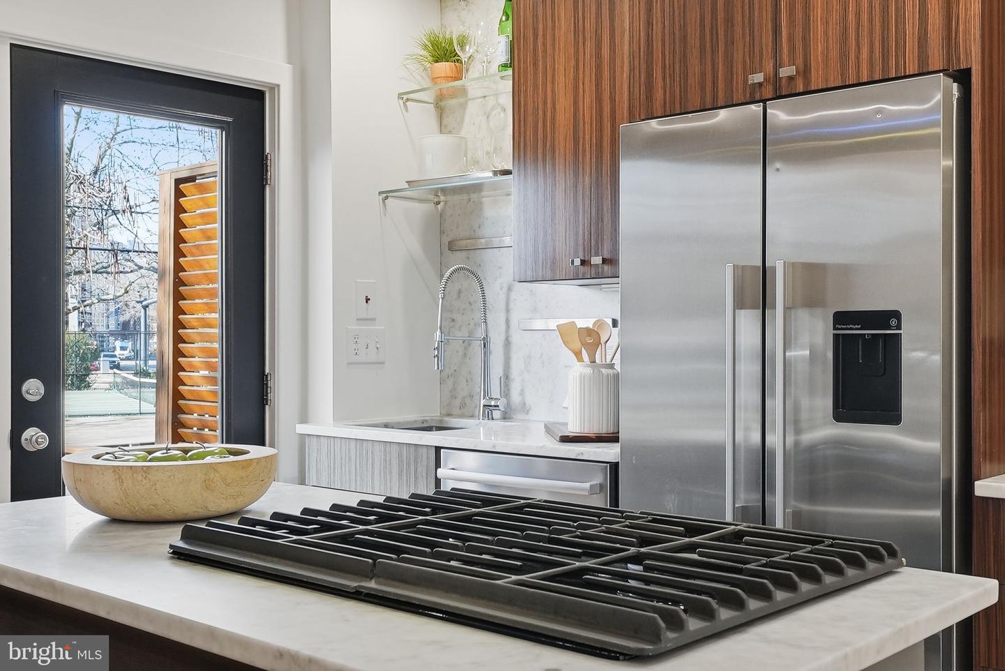 1130 COLONIAL AVE, ALEXANDRIA, Virginia 22314, 2 Bedrooms Bedrooms, ,2 BathroomsBathrooms,Residential,For sale,1130 COLONIAL AVE,VAAX2052162 MLS # VAAX2052162 1130 COLONIAL AVE, ALEXANDRIA, Virginia 22314, 2 Bedrooms Bedrooms, ,2 BathroomsBathrooms,Residential,For sale,1130 COLONIAL AVE,VAAX2052162 MLS # VAAX2052162