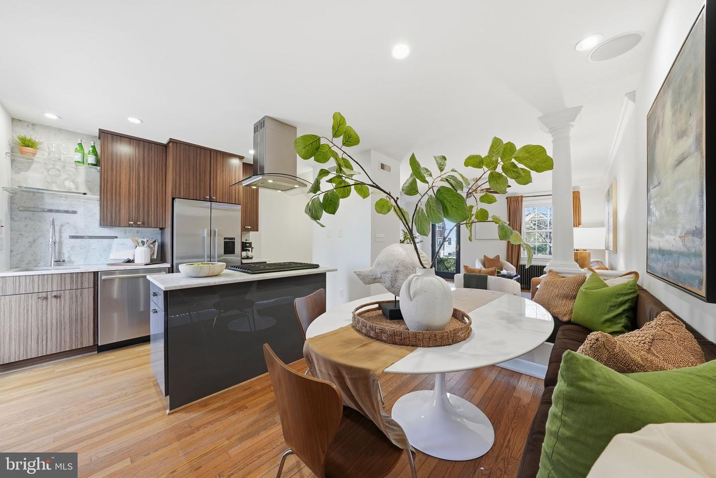 1130 COLONIAL AVE, ALEXANDRIA, Virginia 22314, 2 Bedrooms Bedrooms, ,2 BathroomsBathrooms,Residential,For sale,1130 COLONIAL AVE,VAAX2052162 MLS # VAAX2052162 1130 COLONIAL AVE, ALEXANDRIA, Virginia 22314, 2 Bedrooms Bedrooms, ,2 BathroomsBathrooms,Residential,For sale,1130 COLONIAL AVE,VAAX2052162 MLS # VAAX2052162