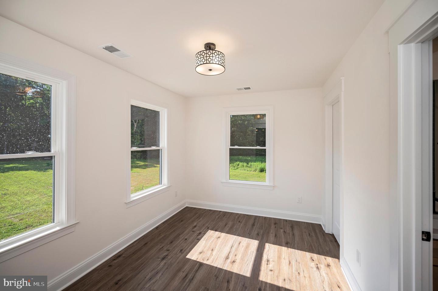 11501 ASBURY RIDGE, NOKESVILLE, Virginia 20181, 5 Bedrooms Bedrooms, ,4 BathroomsBathrooms,Residential,For sale,11501 ASBURY RIDGE,VAPW2108694 MLS # VAPW2108694