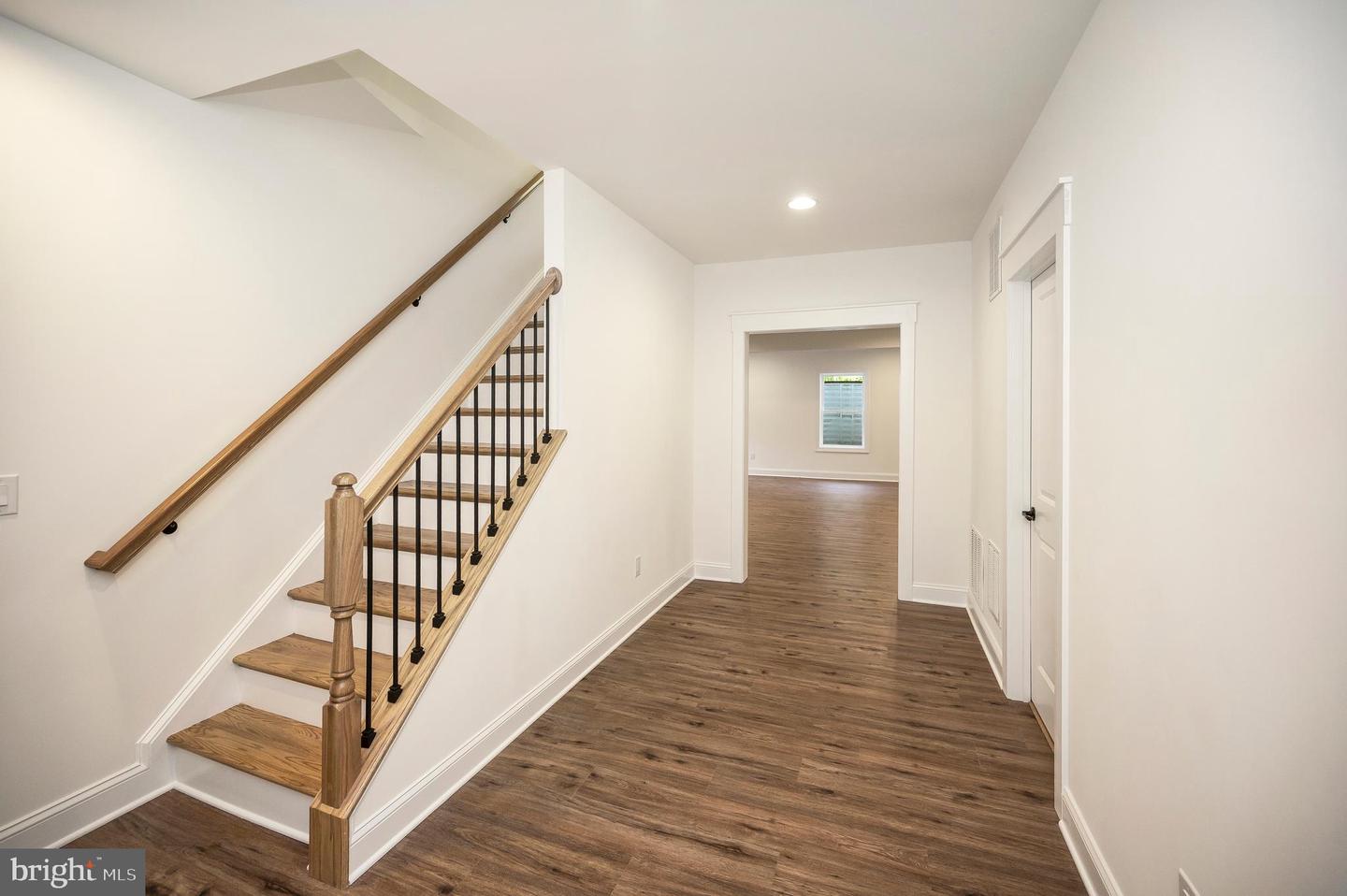 11501 ASBURY RIDGE, NOKESVILLE, Virginia 20181, 5 Bedrooms Bedrooms, ,4 BathroomsBathrooms,Residential,For sale,11501 ASBURY RIDGE,VAPW2108694 MLS # VAPW2108694