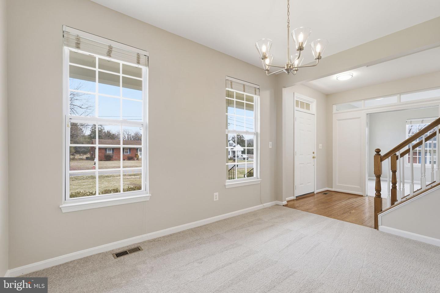 8310 ROLLING RD, MANASSAS, Virginia 20110, 6 Bedrooms Bedrooms, ,3 BathroomsBathrooms,Residential,For sale,8310 ROLLING RD,VAPW2108710 MLS # VAPW2108710