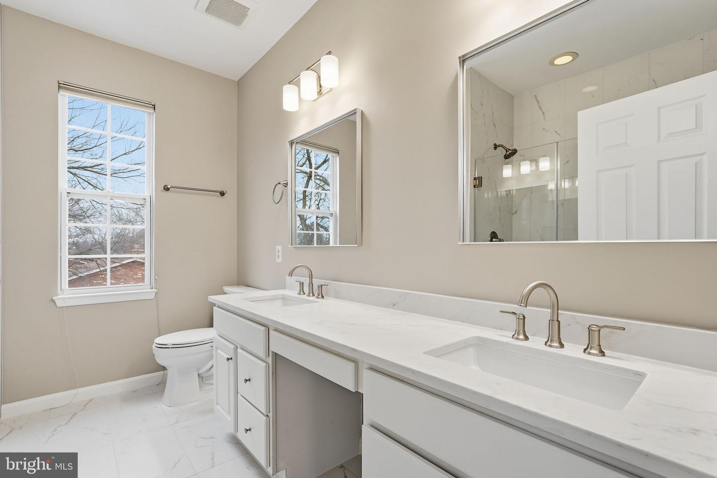 8310 ROLLING RD, MANASSAS, Virginia 20110, 6 Bedrooms Bedrooms, ,3 BathroomsBathrooms,Residential,For sale,8310 ROLLING RD,VAPW2108710 MLS # VAPW2108710