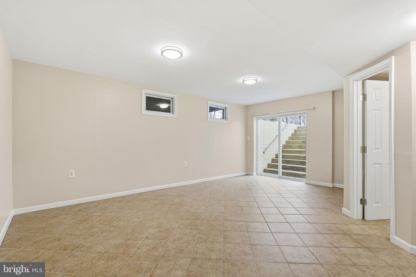 8310 ROLLING RD, MANASSAS, Virginia 20110, 6 Bedrooms Bedrooms, ,3 BathroomsBathrooms,Residential,For sale,8310 ROLLING RD,VAPW2108710 MLS # VAPW2108710