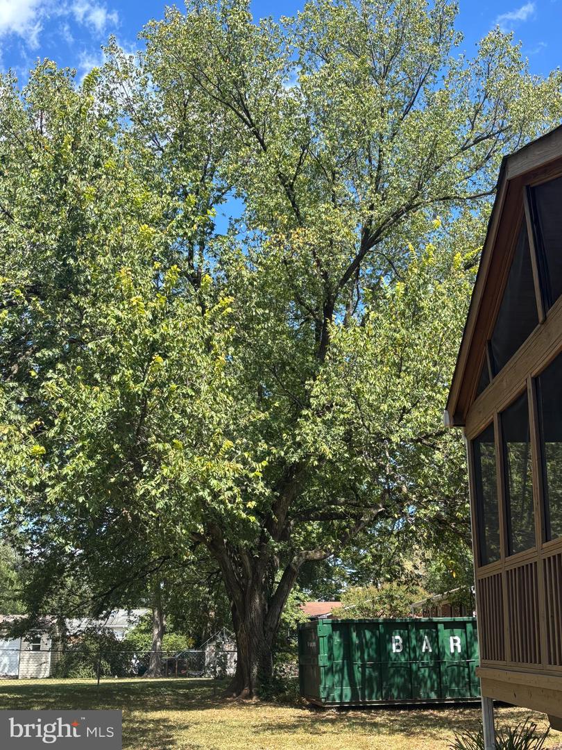 8310 ROLLING RD, MANASSAS, Virginia 20110, 6 Bedrooms Bedrooms, ,3 BathroomsBathrooms,Residential,For sale,8310 ROLLING RD,VAPW2108710 MLS # VAPW2108710