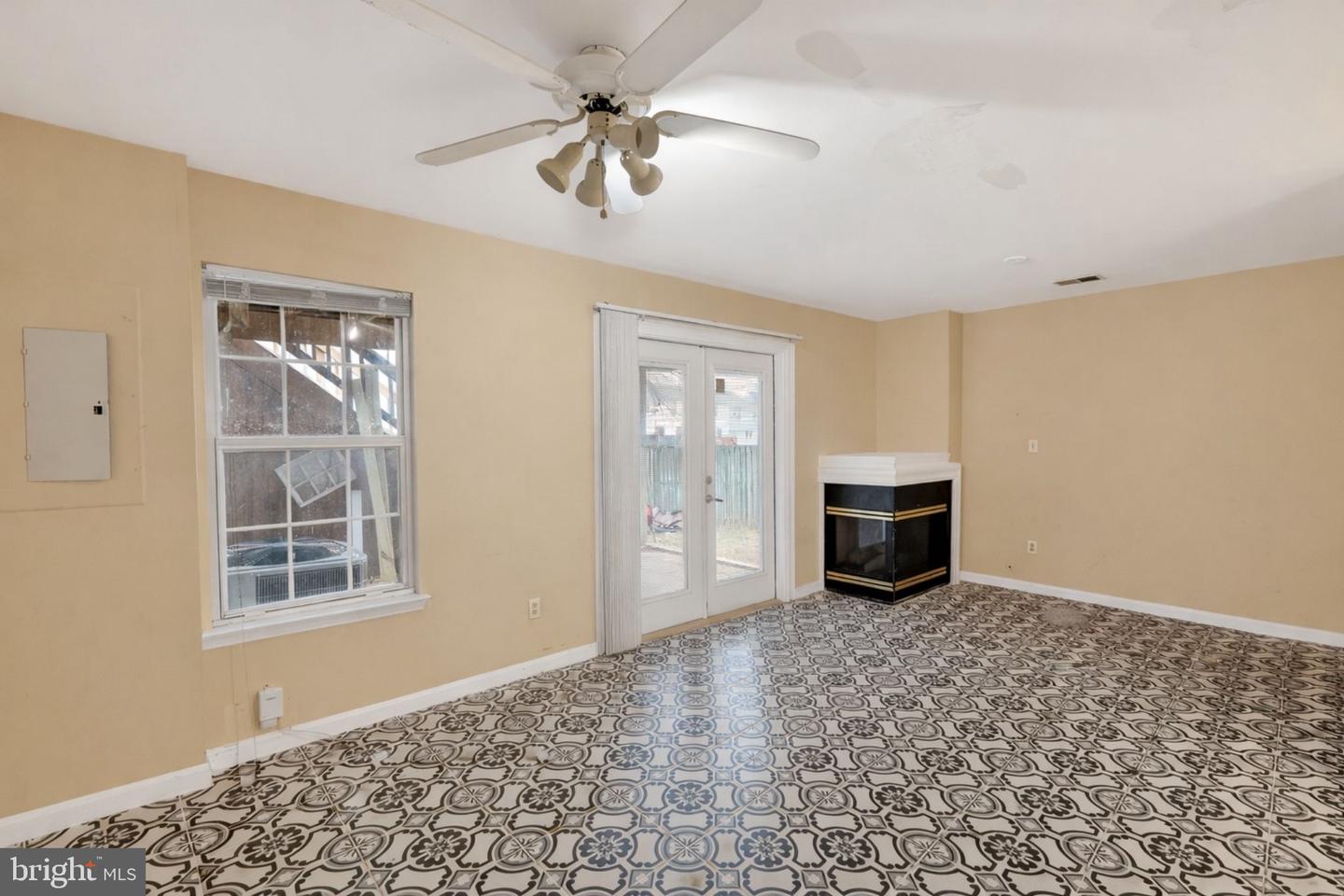 17327 NUGENT LN, DUMFRIES, Virginia 22026, 4 Bedrooms Bedrooms, ,3 BathroomsBathrooms,Residential,For sale,17327 NUGENT LN,VAPW2108810 MLS # VAPW2108810 17327 NUGENT LN, DUMFRIES, Virginia 22026, 4 Bedrooms Bedrooms, ,3 BathroomsBathrooms,Residential,For sale,17327 NUGENT LN,VAPW2108810 MLS # VAPW2108810