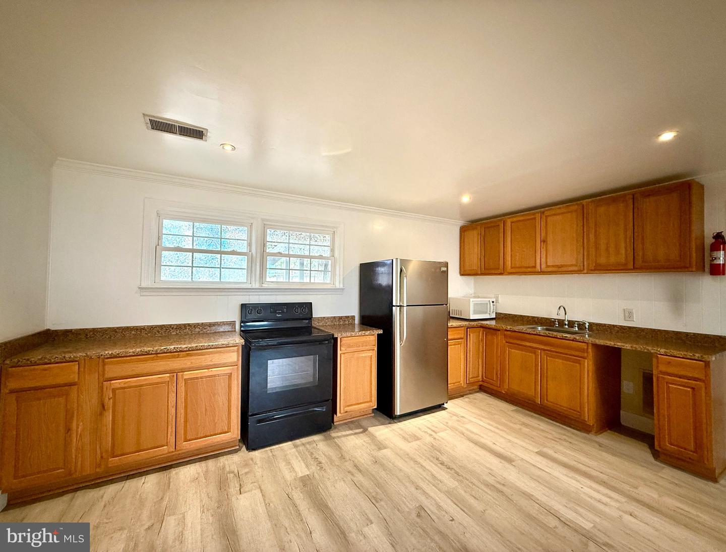 14204 SAINT CLAIR DR, GAINESVILLE, Virginia 20155, 5 Bedrooms Bedrooms, ,3 BathroomsBathrooms,Residential,For sale,14204 SAINT CLAIR DR,VAPW2109058 MLS # VAPW2109058