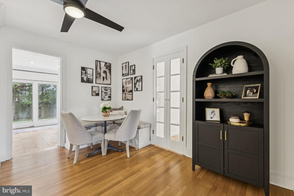 425 N NORWOOD ST, ARLINGTON, Virginia 22203, 3 Bedrooms Bedrooms, ,3 BathroomsBathrooms,Residential,For sale,425 N NORWOOD ST,VAAR2066876 MLS # VAAR2066876