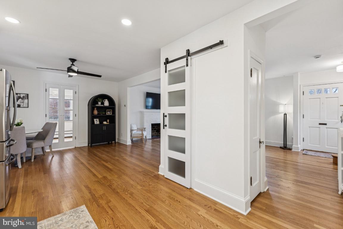 425 N NORWOOD ST, ARLINGTON, Virginia 22203, 3 Bedrooms Bedrooms, ,3 BathroomsBathrooms,Residential,For sale,425 N NORWOOD ST,VAAR2066876 MLS # VAAR2066876
