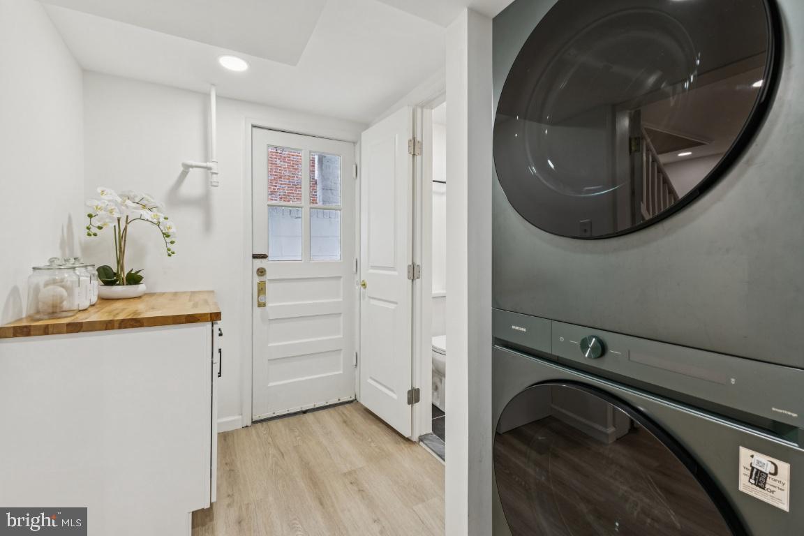 425 N NORWOOD ST, ARLINGTON, Virginia 22203, 3 Bedrooms Bedrooms, ,3 BathroomsBathrooms,Residential,For sale,425 N NORWOOD ST,VAAR2066876 MLS # VAAR2066876